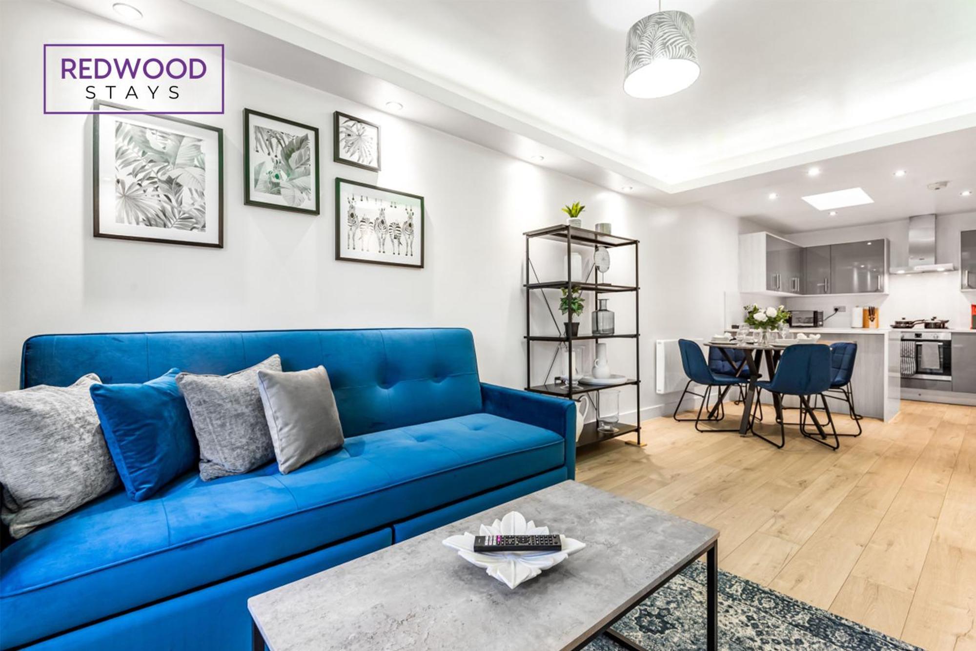 1 Bed 1 Bath Town Center Apartments For Corporates & Contractors, Wifi, Netflix And Parking On Selected Units By Redwood Stays Алдършот Екстериор снимка