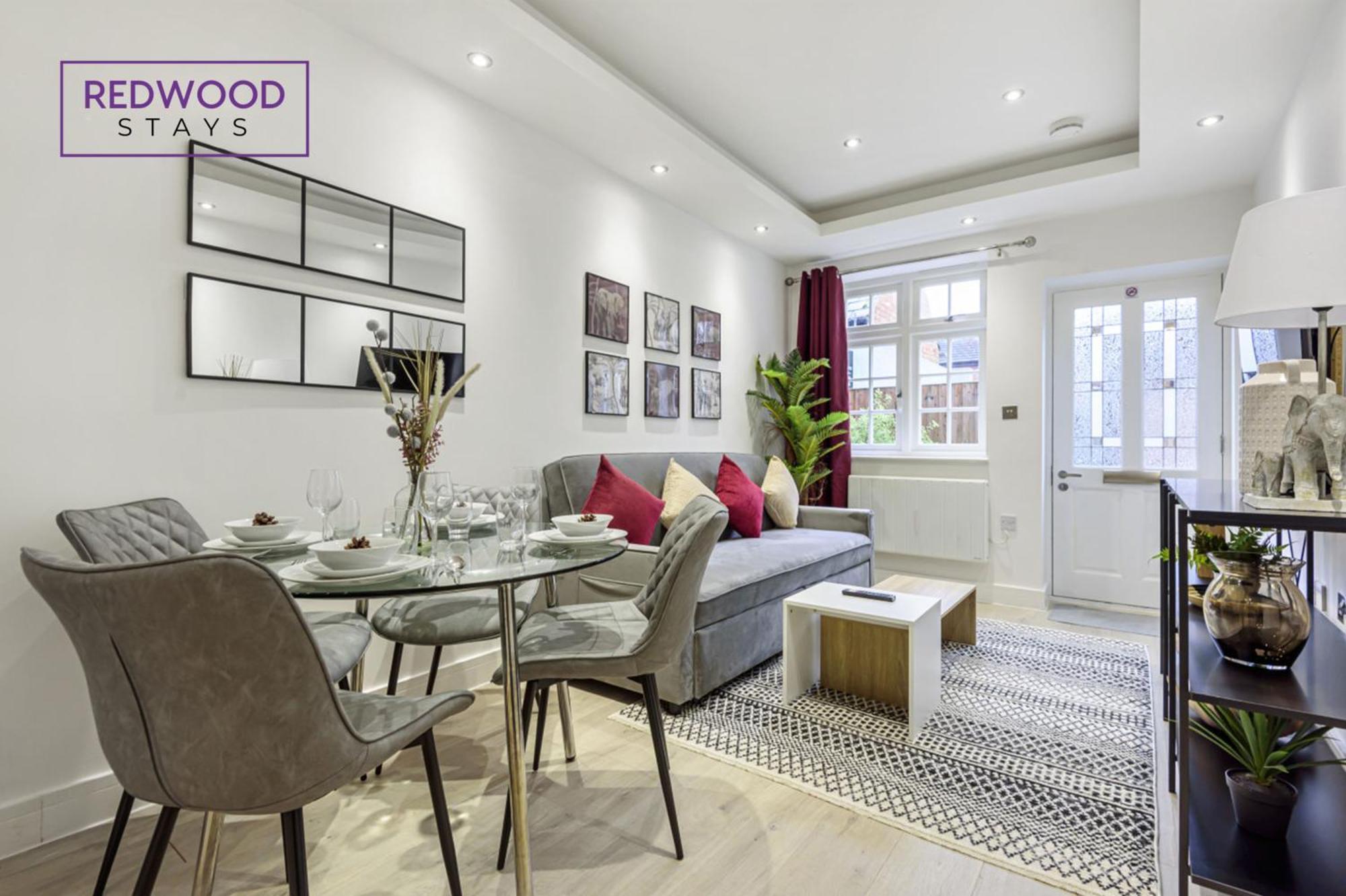 1 Bed 1 Bath Town Center Apartments For Corporates & Contractors, Wifi, Netflix And Parking On Selected Units By Redwood Stays Алдършот Екстериор снимка